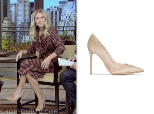 kelly ripa, live with kelly and mark, beige suede pumps heels