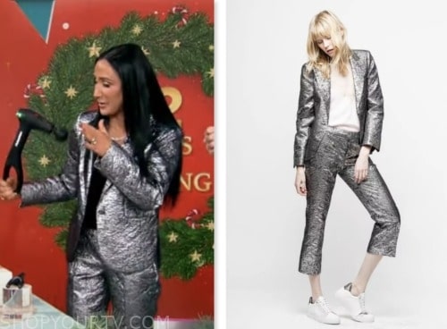 elizabeth werner, cbs mornings, silver jacquard blazer and pant suit